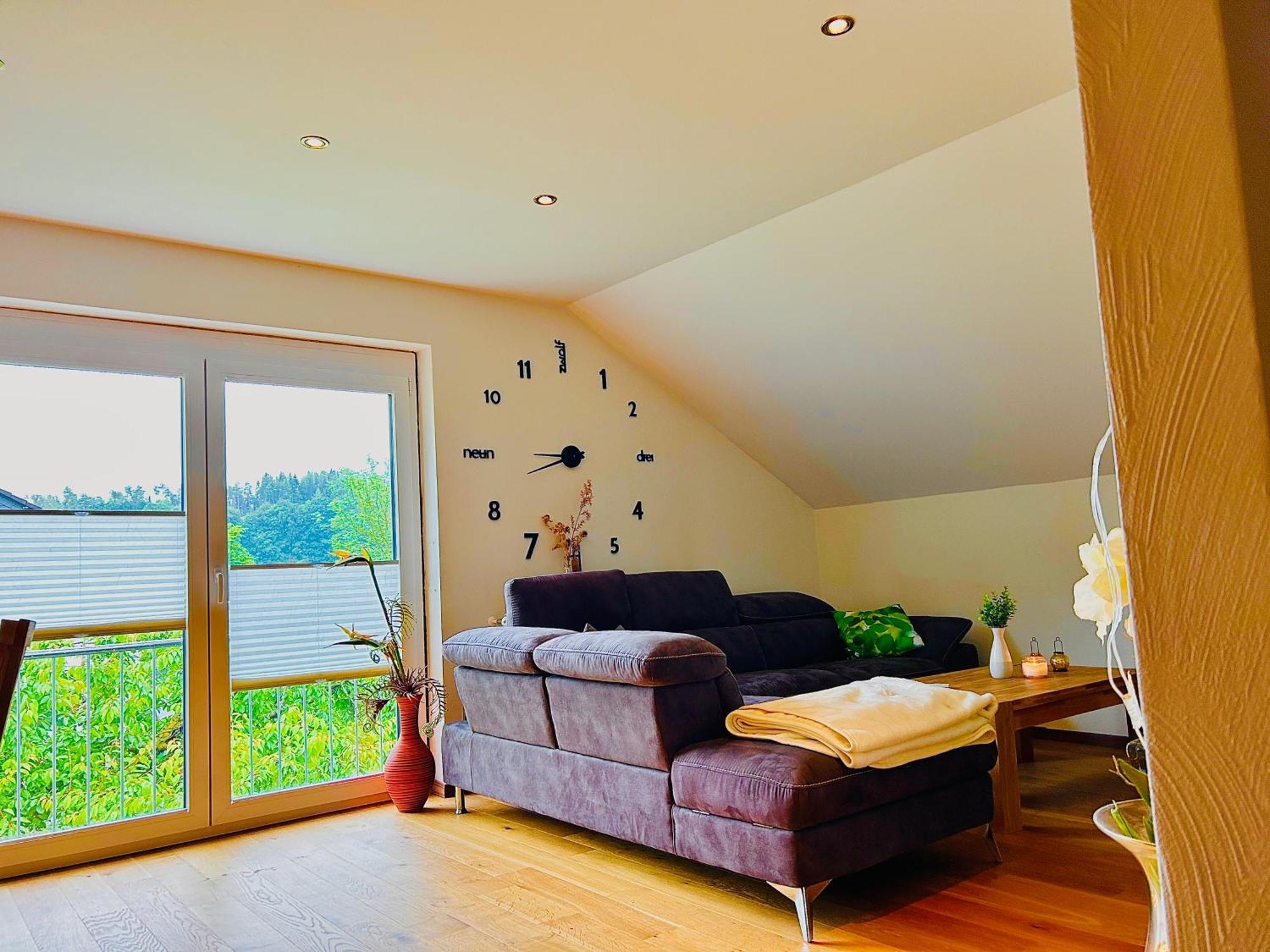 Ferienwohnung "Bei Freunden" Naumburg  ภายนอก รูปภาพ